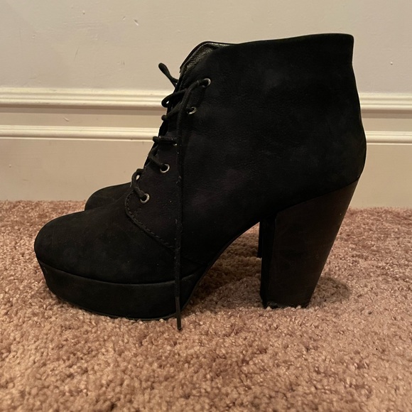 Steve Madden Raspy platforms - Picture 1 of 4